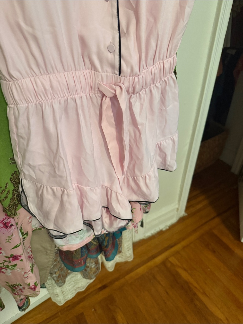 Victoria's Secret Pink Short-Sleeve Satin Romper with Black Piping - Picture 5 of 6